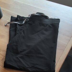 FIGS Black Livingston Pant